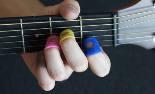 Phụ kiện bọc ngón tay chơi guitar